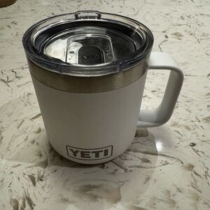 Yeti small insulated mug